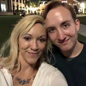 Meet your Posher, Lea